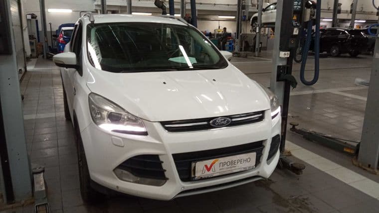 Ford Kuga, 2014 - вид 1