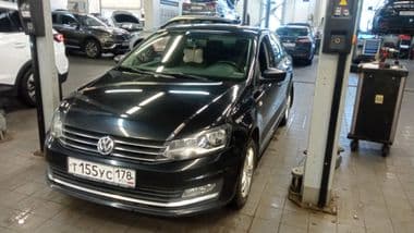 Volkswagen Polo 2015 года, 159 058 км - вид 1