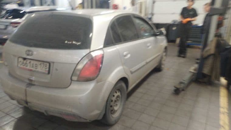 KIA Rio, 2010 - вид 2