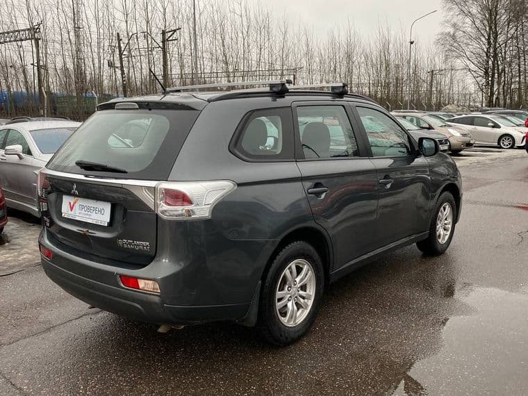 Mitsubishi Outlander, 2014 - вид 3