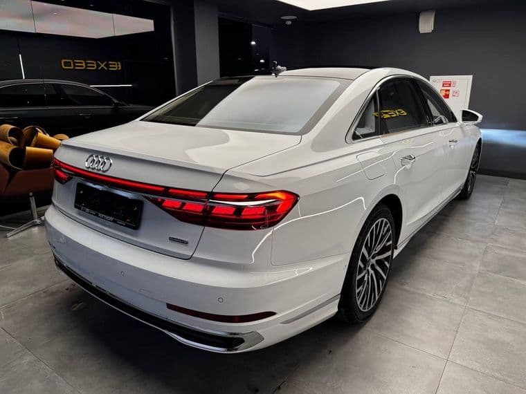 Audi A8, 2024 - вид 3