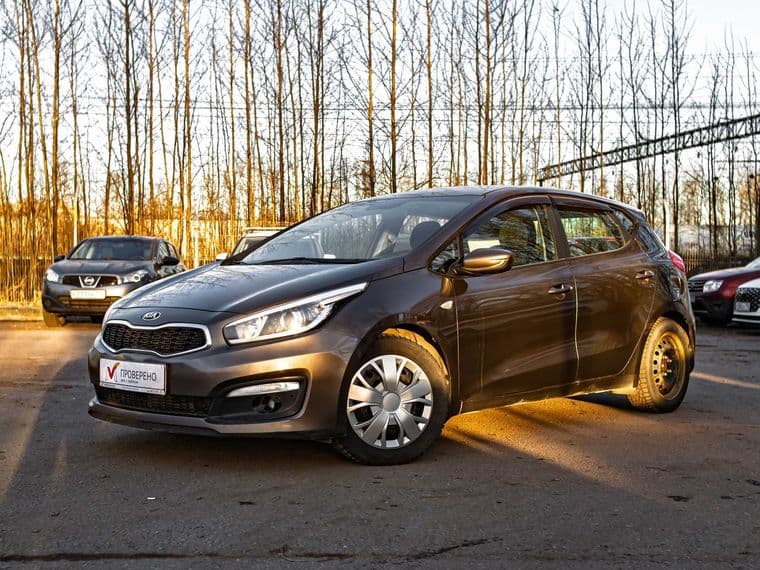KIA Ceed 2017 года, 152 386 км - вид 1