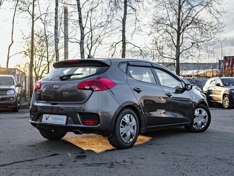 KIA Ceed 2017 года, 152 386 км - вид 2