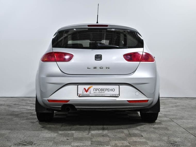 SEAT Leon, 2011 - вид 4