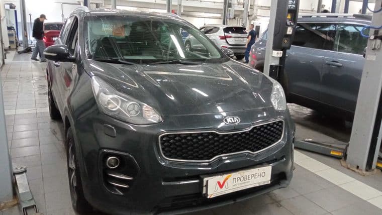 KIA Sportage 2016 года, 90 601 км - вид 2