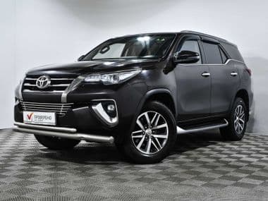 Toyota Fortuner 2017 года, 141 050 км - вид 2
