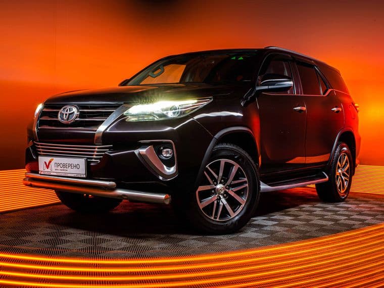 Toyota Fortuner, 2017