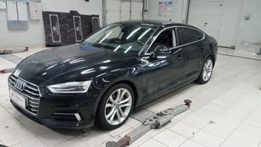 Audi A5 2017 года, 101 771 км - вид 1