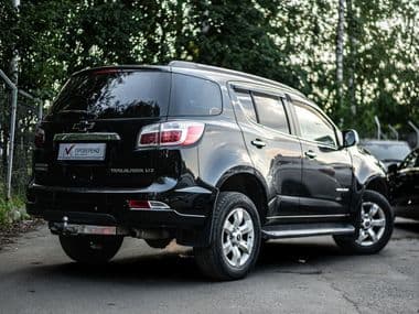 Chevrolet TrailBlazer 2014 года, 308 354 км - вид 2