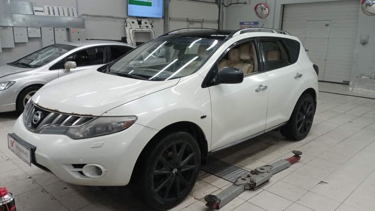 Nissan Murano, 2010
