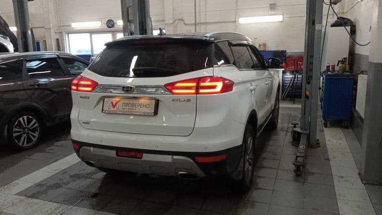 Geely Atlas, 2018 - вид 2