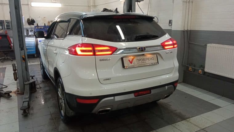 Geely Atlas, 2018 - вид 3
