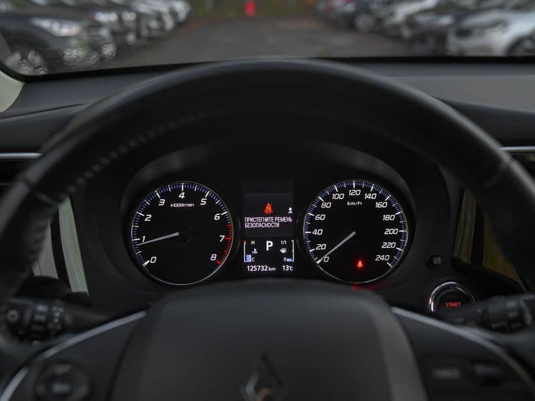 Mitsubishi Outlander, 2019 - вид 4