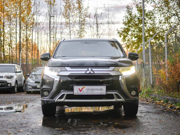 Mitsubishi Outlander, 2019 - вид 2