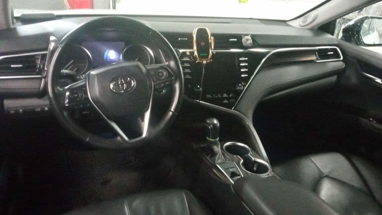 Toyota Camry, 2018 - вид 4