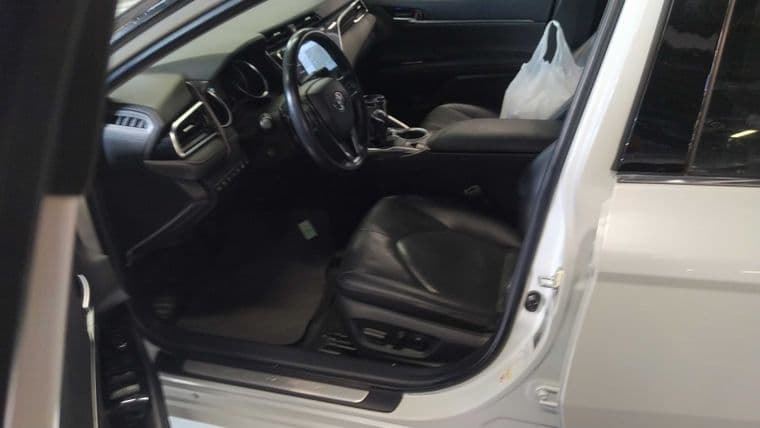 Toyota Camry, 2018 - вид 4