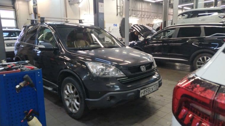 Honda CR-V 2008 года, 164 681 км - вид 2