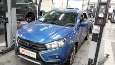 ВАЗ (LADA) Vesta Cross 2020 года, 92 823 км - вид 1