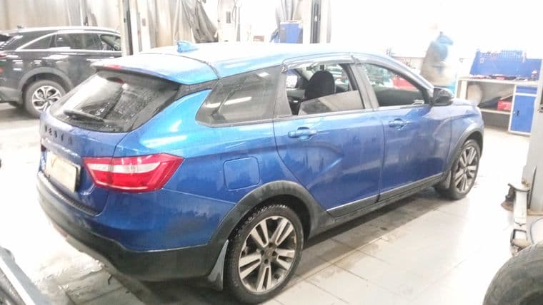 ВАЗ (LADA) Vesta Cross, 2020 - вид 2