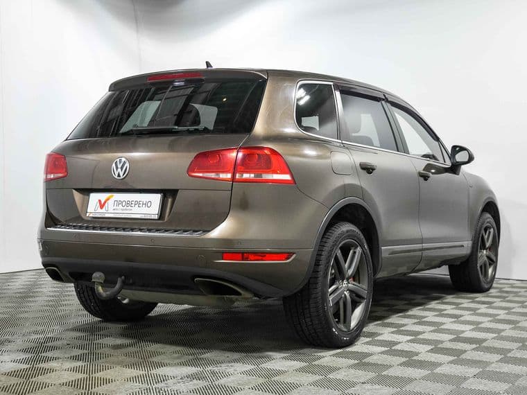 Volkswagen Touareg, 2011 - вид 4