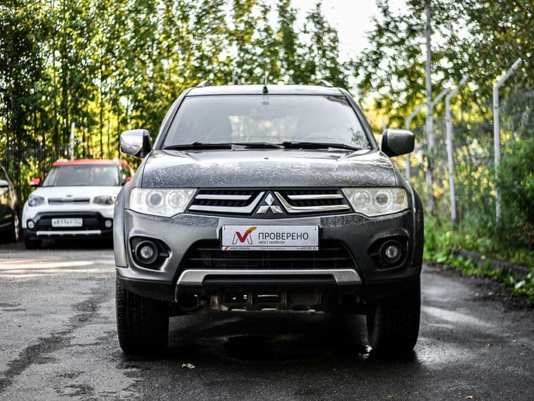 Mitsubishi Pajero Sport, 2014 - вид 2