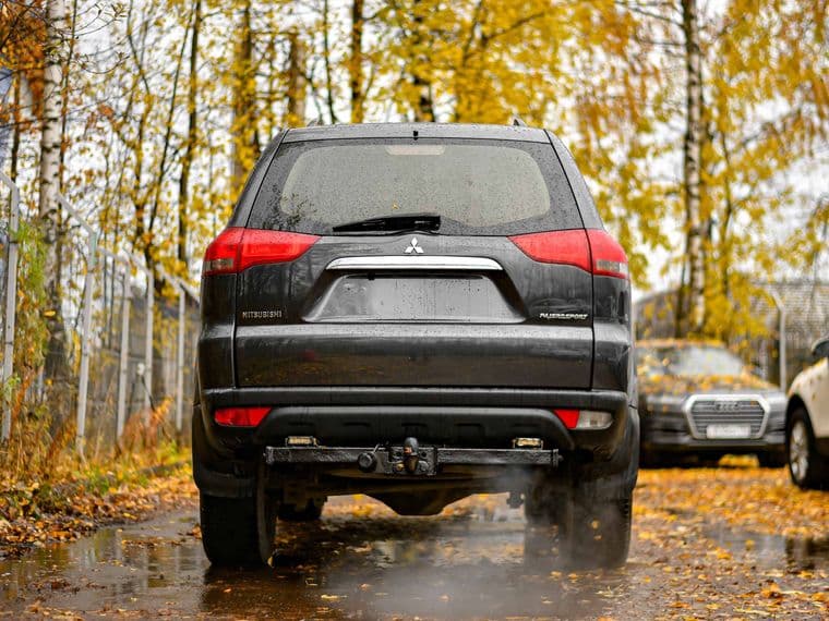 Mitsubishi Pajero Sport, 2014 - вид 2