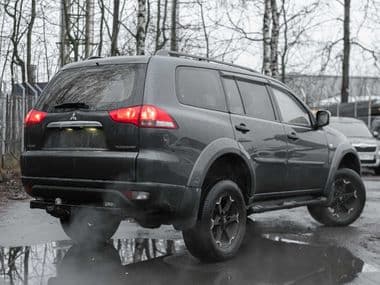 Mitsubishi Pajero Sport 2014 года, 265 000 км - вид 2