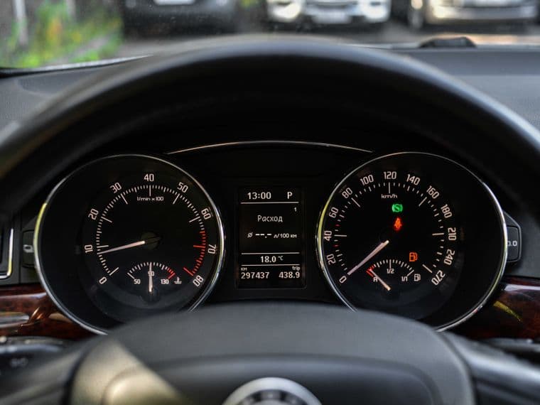 Skoda Superb, 2012 - вид 4