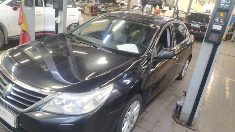 Renault Latitude, 2012