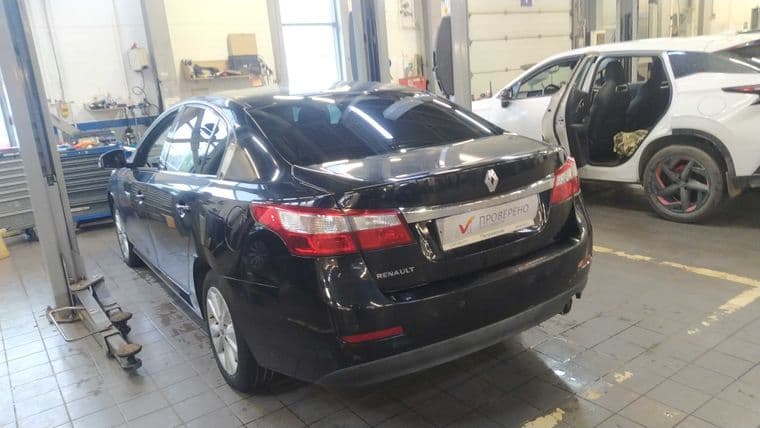 Renault Latitude, 2012 - вид 3