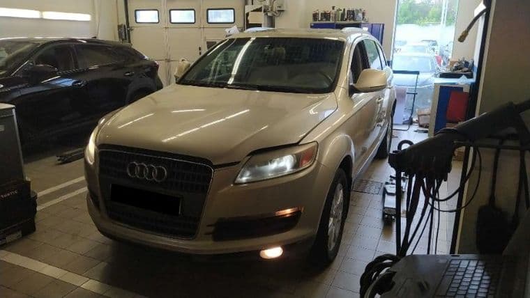 Audi Q7 2007 года, 261 035 км - вид 1