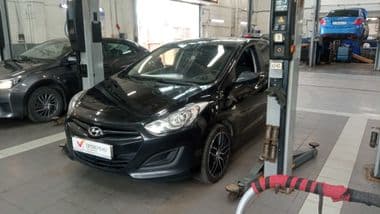 Hyundai i30 2012 года, 260 598 км - вид 1