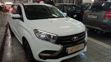 ВАЗ (LADA) XRAY 2019 года, 92 956 км - вид 2