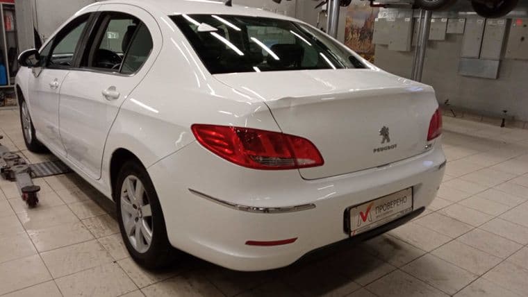 Peugeot 408, 2012 - вид 3