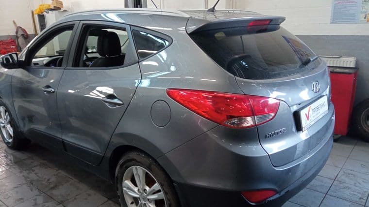 Hyundai ix35, 2011 - вид 3