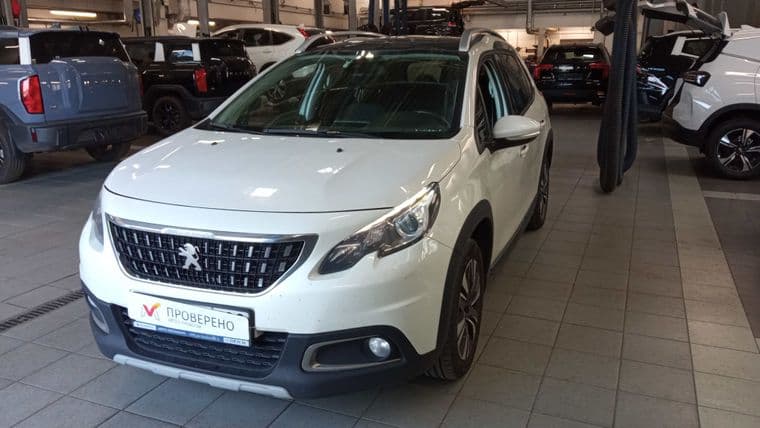 Peugeot 2008 2018 года, 93 398 км - вид 1