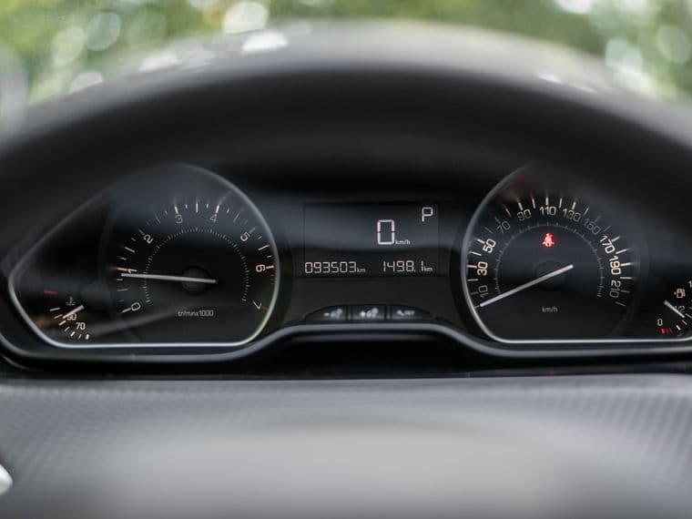 Peugeot 2008, 2018 - вид 4