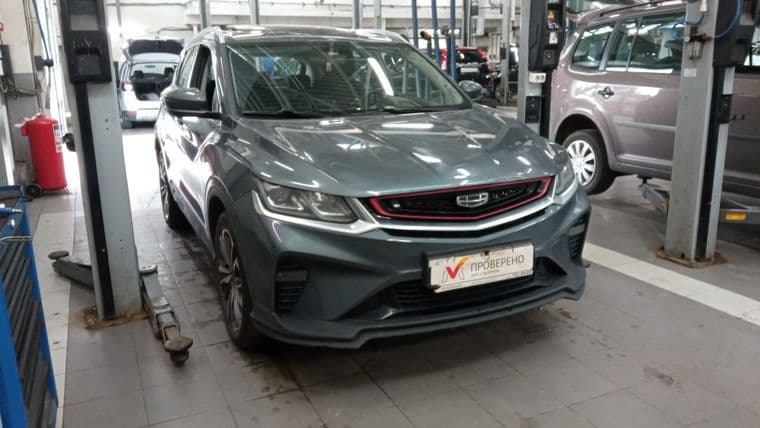 Geely Coolray 2021 года, 97 336 км - вид 2
