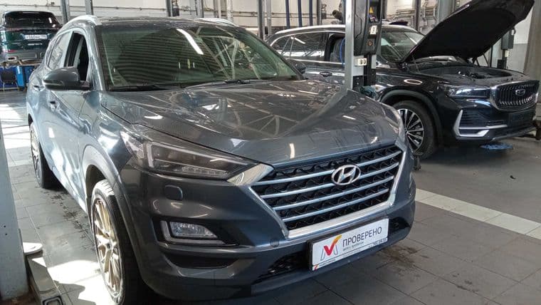 Hyundai Tucson 2020 года, 99 020 км - вид 2