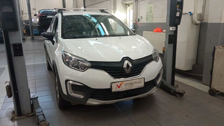 Renault Kaptur 2017 года, 89 368 км - вид 2