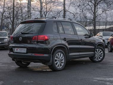 Volkswagen Tiguan 2016 года, 171 289 км - вид 2