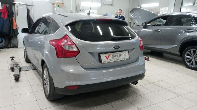Ford Focus, 2013 - вид 3