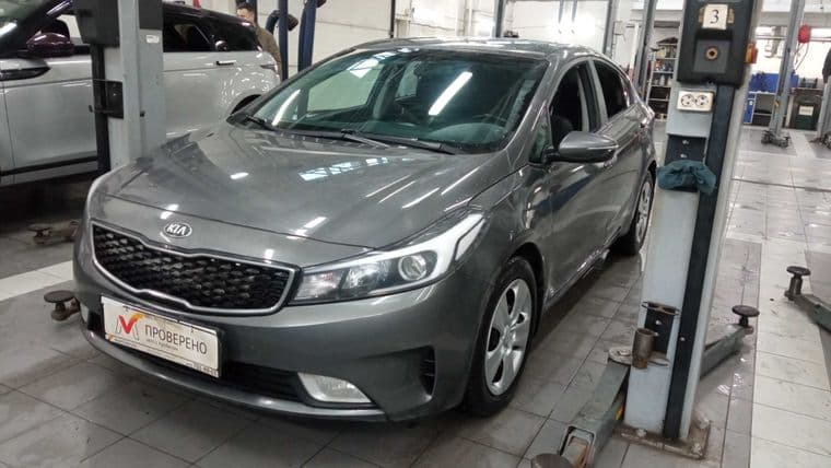 KIA Cerato 2018 года, 147 375 км - вид 1