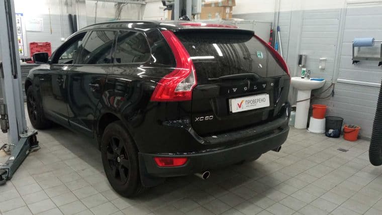 Volvo XC60, 2009 - вид 3