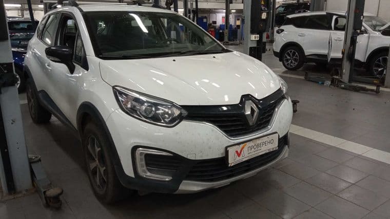 Renault Kaptur 2020 года, 93 305 км - вид 2