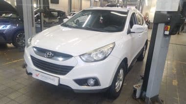 Hyundai ix35 2012 года, 145 000 км - вид 1
