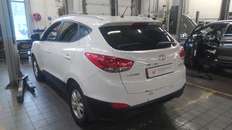 Hyundai ix35, 2012 - вид 3