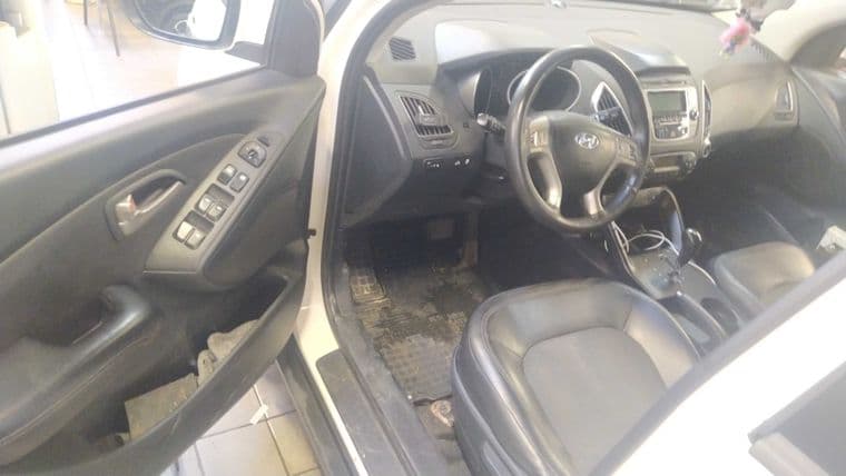 Hyundai ix35, 2012 - вид 4