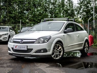 Opel Astra GTC 2010 года, 188 211 км - вид 1