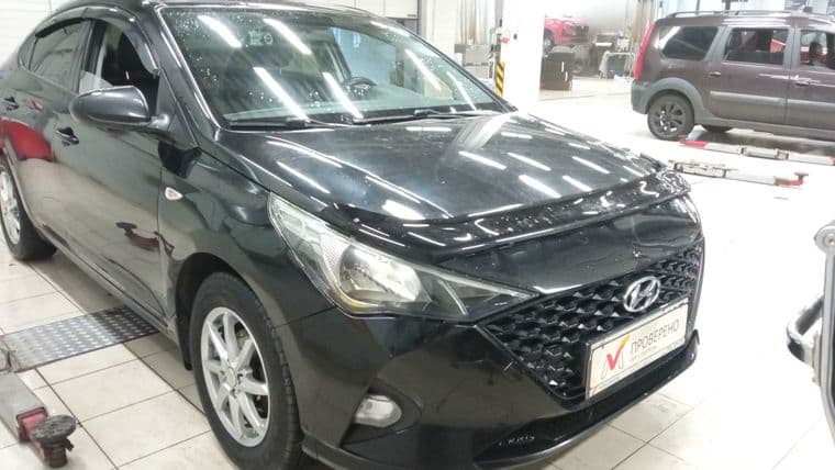 Hyundai Solaris 2020 года, 153 443 км - вид 2